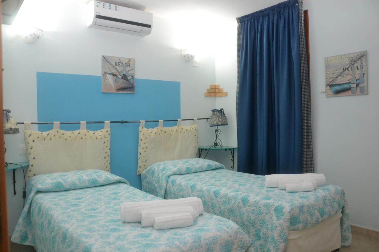 Bed and Breakfast La Pirata Capitana Costa degli Angeli Екстер'єр фото